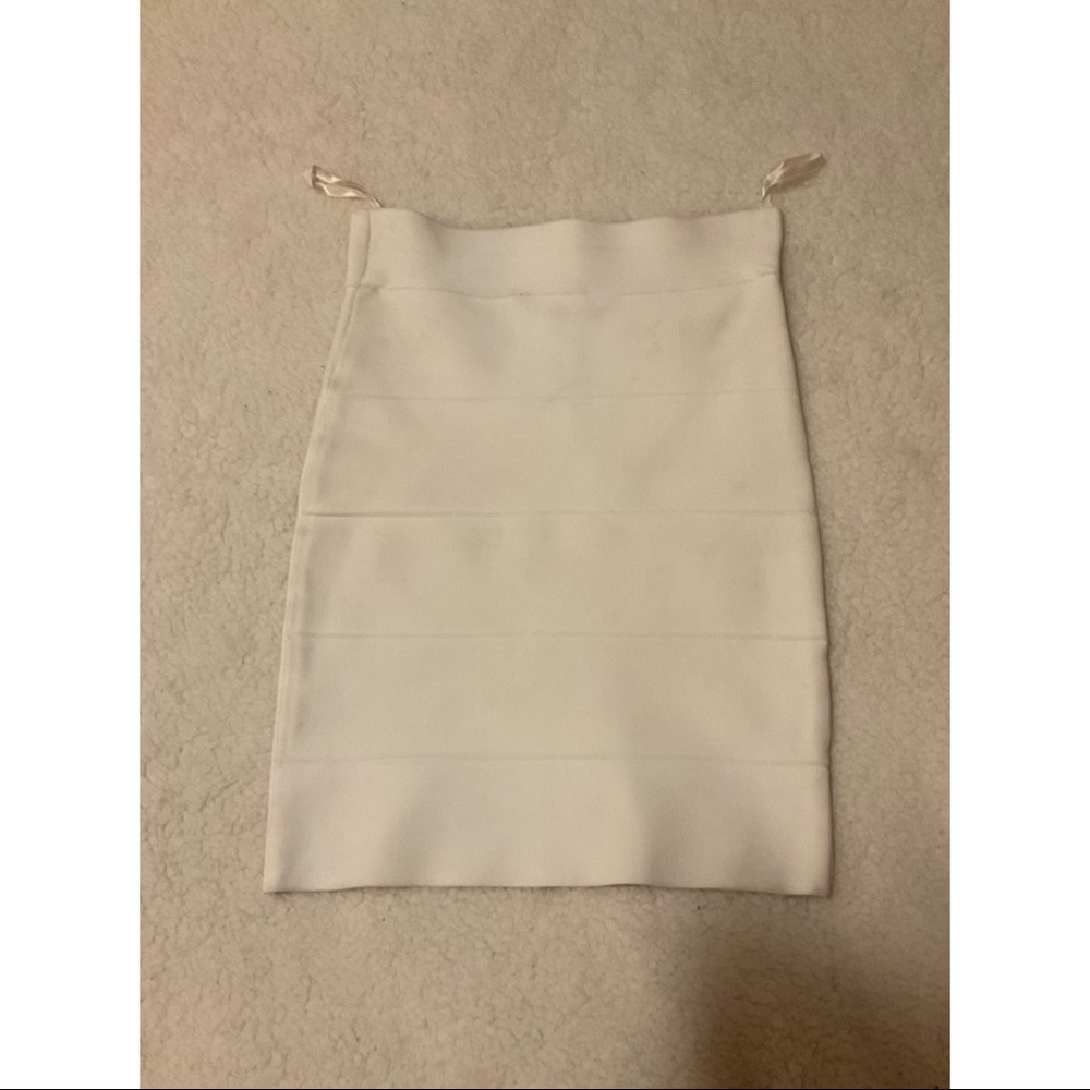 Body contour pencil skirts (perfect condition) each 70 or 300 for 5